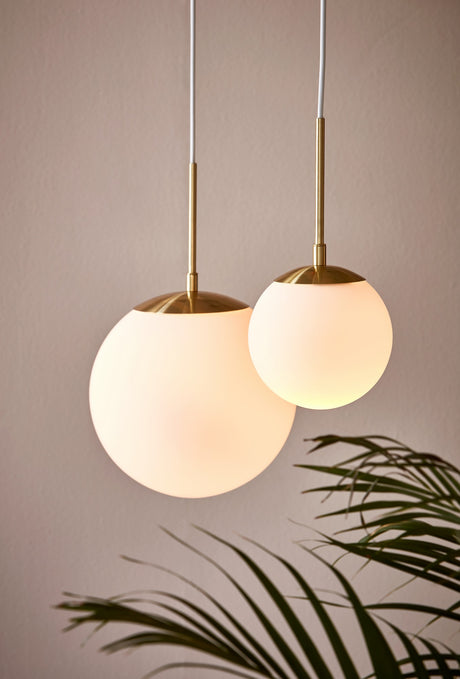 Grant 15 | Pendant | Brass - Comet Lighting