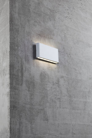 Kinver | Wall light | White - Comet Lighting