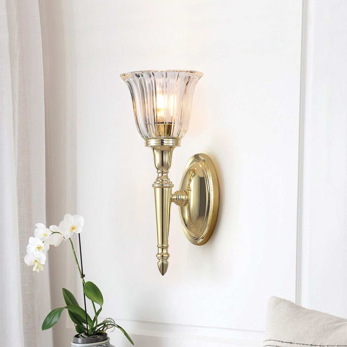 Dryden 1 Light Wall Light - Polished Brass - Comet Lighting