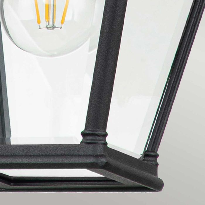 Bayview 1 Light Medium Chain Lantern - Comet Lighting