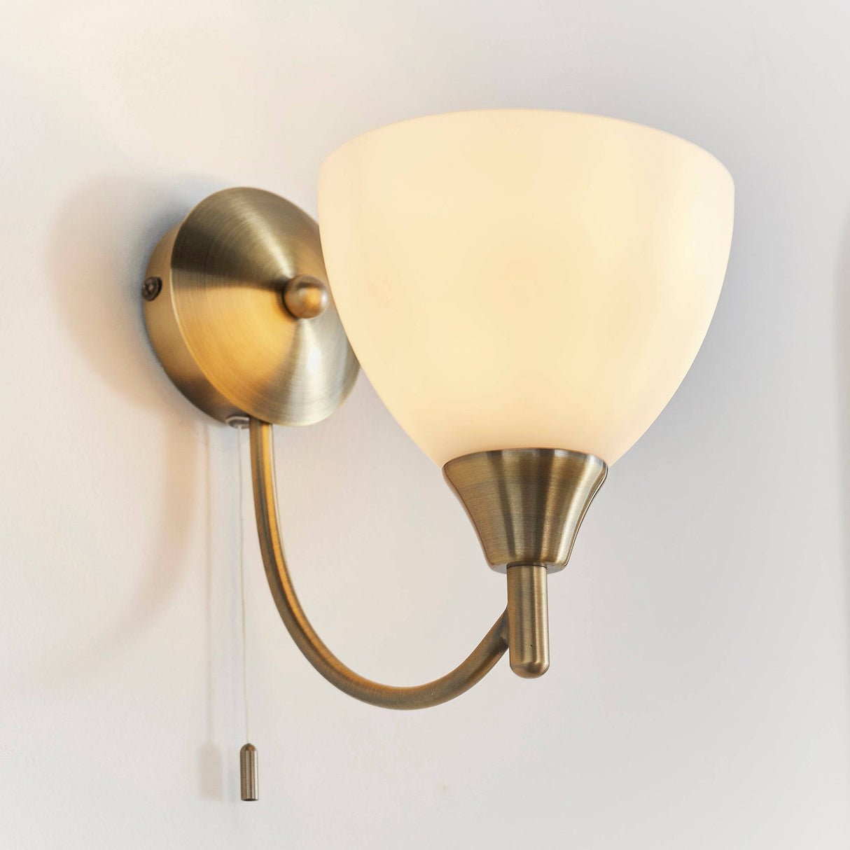 Alton 1-Light Wall Light Antique Brass - Comet Lighting