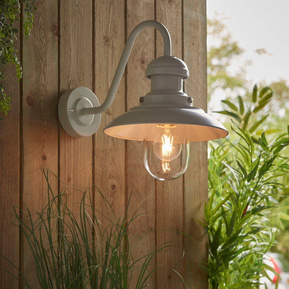 Hereford Outdoor Wall Light A White - Comet Lighting