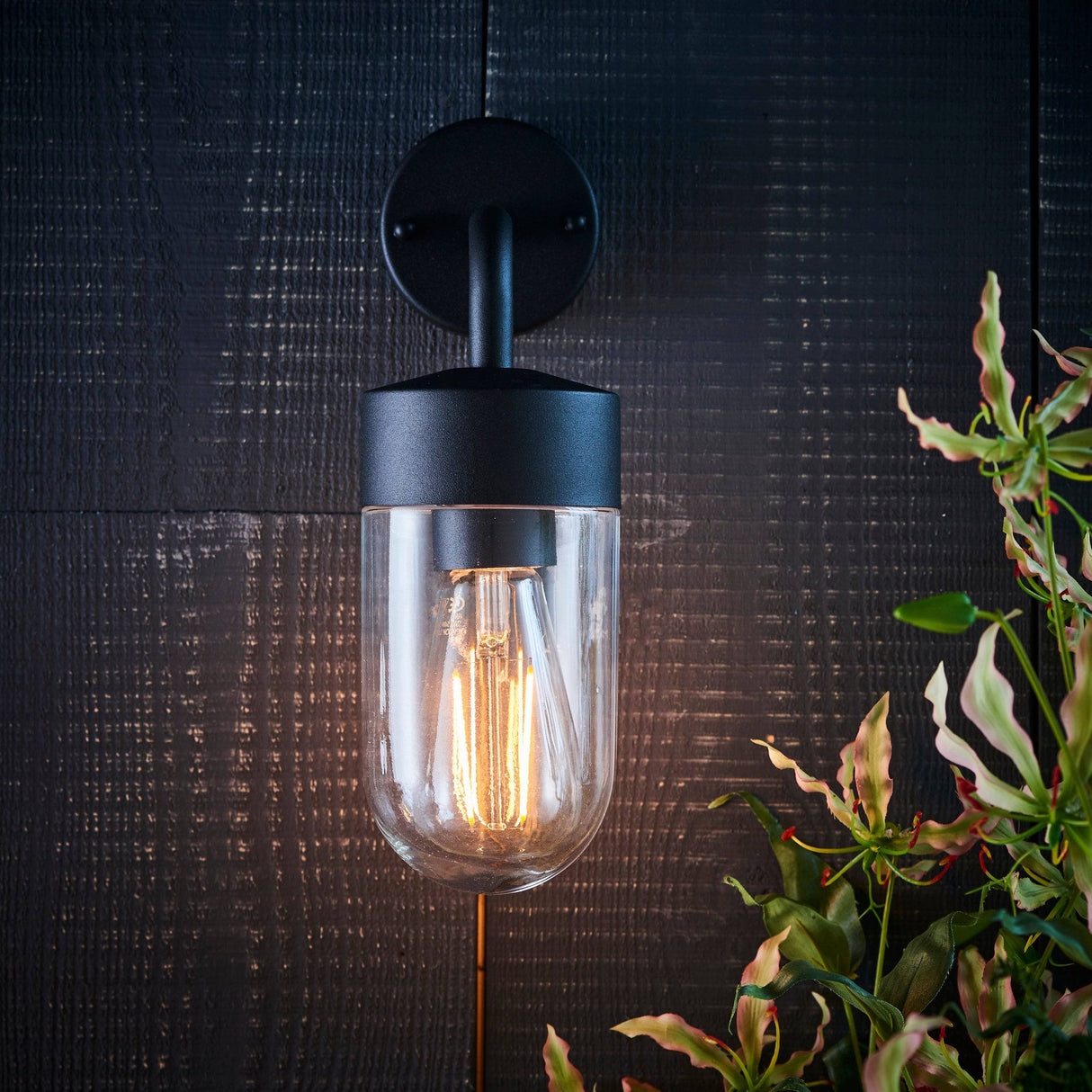 North Wall Light Black - Comet Lighting