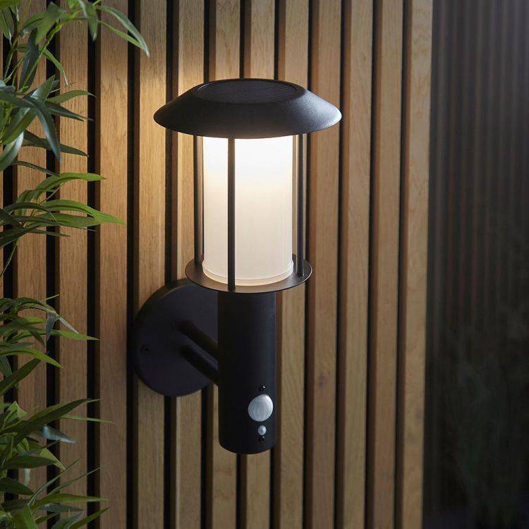 Tarrow Solar Wall Light Matt Black w/ Sensor - Comet Lighting