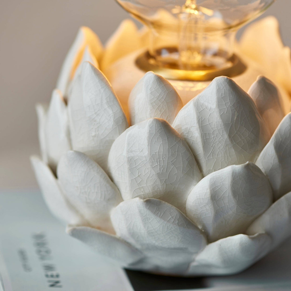 Artichoke 1lt Table - Comet Lighting