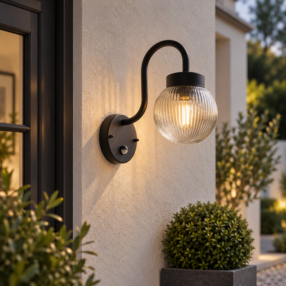 Eldon Wall Light Black w/ PIR