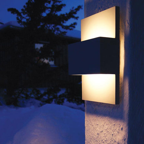 Geneve E27 Wall Lantern - Graphite - Comet Lighting