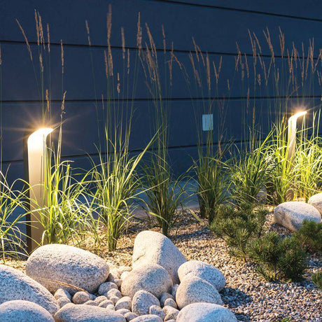 Molde LED Bollard - Comet Lighting