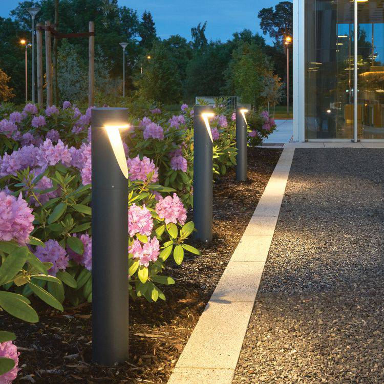 Oppland LED Bollard - Comet Lighting